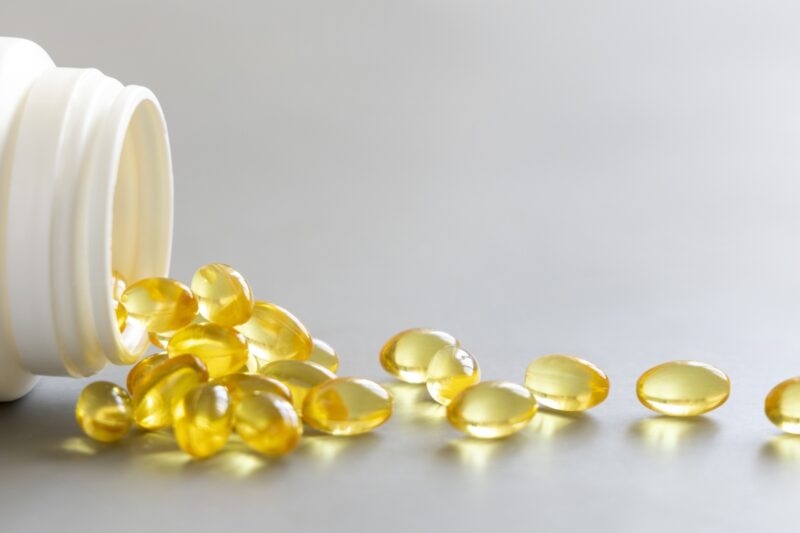 prikaz prosutih suplemenata po stolu